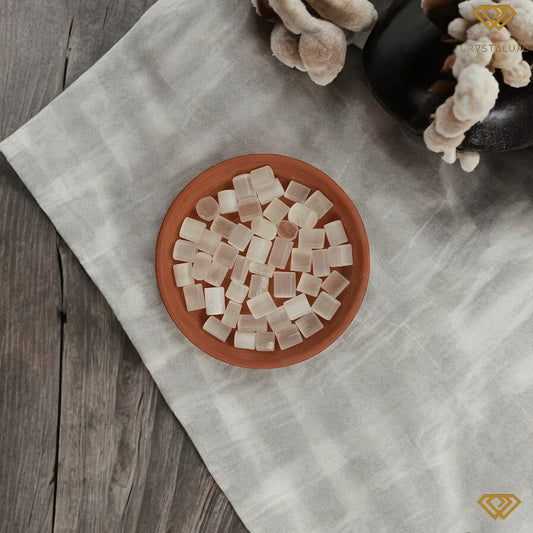 Selenite tumble stone ( Pack of 3)